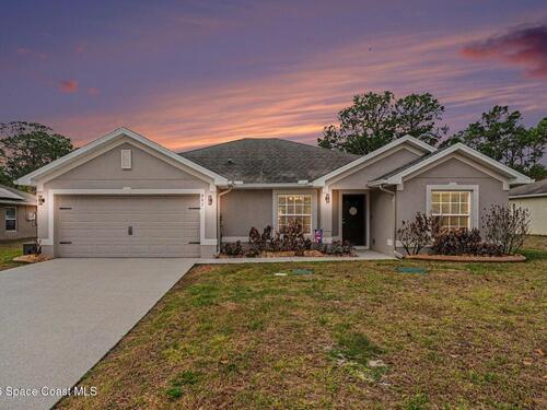 442 La Coco Street SW, Palm Bay, FL 32908