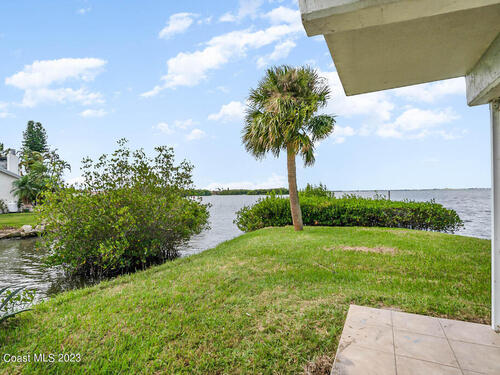 190 Seminole Lane, Cocoa Beach, FL 32931