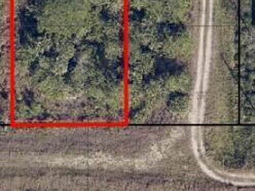 450 Lambert Street SW, Palm Bay, FL 32908