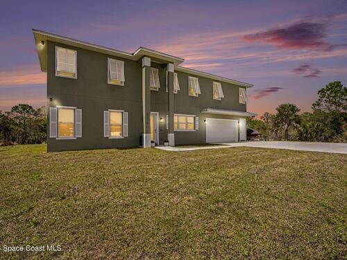 5570 Sanctuary Avenue, Grant, FL 32949