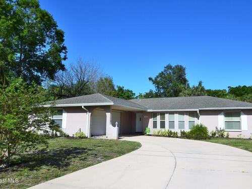 571 Drexel Avenue NE, Palm Bay, FL 32907