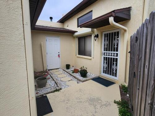 304 Wilson Avenue, Cocoa Beach, FL 32931