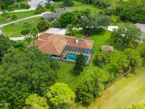 1711 Flamevine Place, Malabar, FL 32950