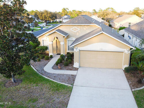 2140 Chinaberry Circle SE, Palm Bay, FL 32909