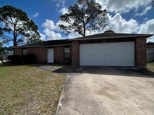 1395 Cox Avenue NW, Palm Bay, FL 32907