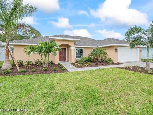 1204 Captiva Island Circle SW, Palm Bay, FL 32908