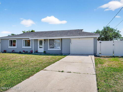 985 Tope Street, Cocoa, FL 32927