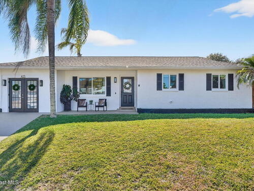 425 Via Valencia Court, Merritt Island, FL 32953