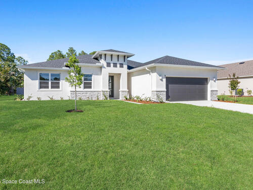 570 Town Road SW, Palm Bay, FL 32908