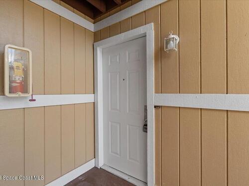 1884 Agora Circle SE, Palm Bay, FL 32909