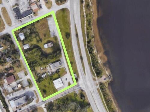 1568 Water Drive NE, Palm Bay, FL 32905