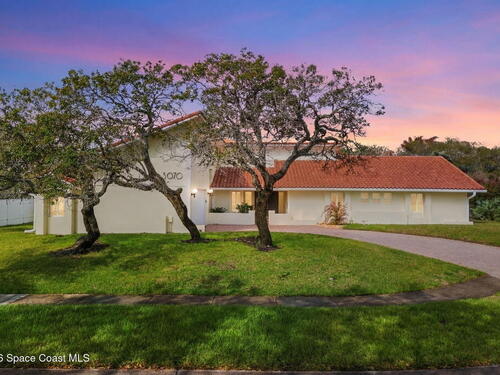 3070 Rio Plumosa N, Indialantic, FL 32903