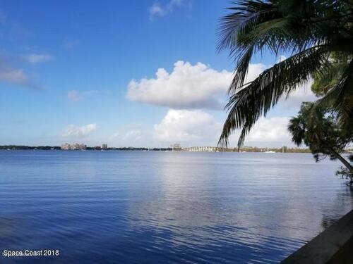 225 S Tropical Trail, Merritt Island, FL 32952