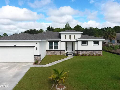 241 Saint Andre Boulevard SW, Palm Bay, FL 32908