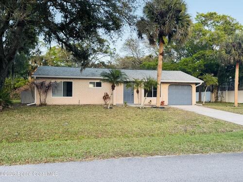 1035 Nevada Drive NE, Palm Bay, FL 32907