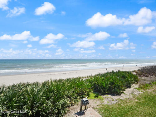 1923 Jimmy Buffett Memorial Highway, Indian Harbour Beach, FL 32937