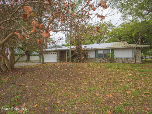 697 Barber Street, Sebastian, FL 32958