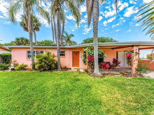 214 S Orlando Avenue, Cocoa Beach, FL 32931