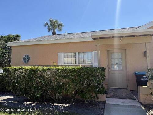 1490 Malibu Circle NE, Palm Bay, FL 32905