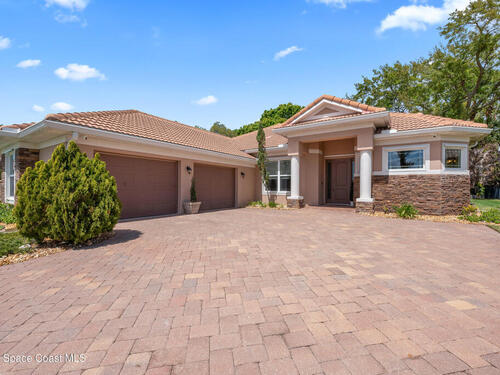 942 Casa Dolce Casa Circle, Rockledge, FL 32955