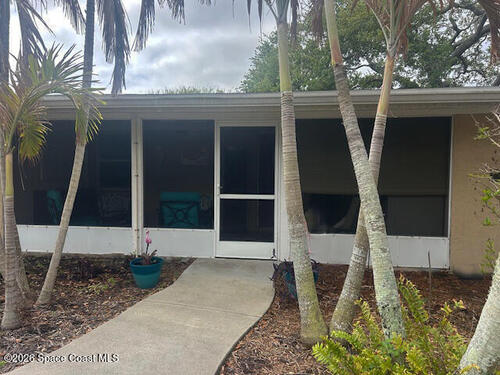 238 Woodland Avenue, Cocoa Beach, FL 32931