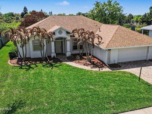 5761 Newbury Circle, Melbourne, FL 32940