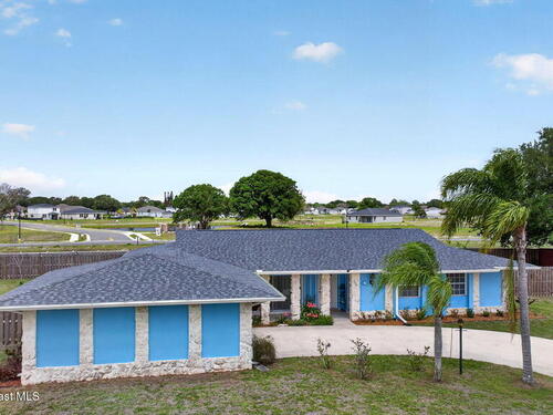 956 Waialae Circle NE, Palm Bay, FL 32905