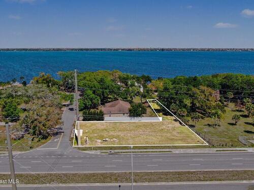 1435 Rose Court, Melbourne, FL 32935