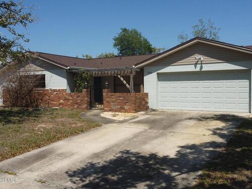930 Grant Road, Titusville, FL 32780
