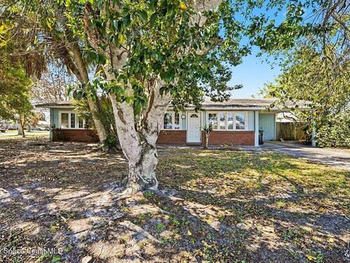 965 Vignoles Avenue NE, Palm Bay, FL 32905