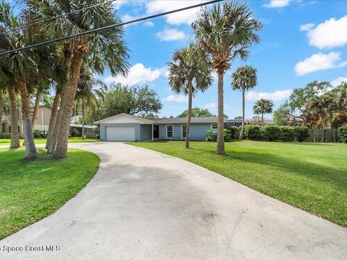 565 Heron Drive, Merritt Island, FL 32952