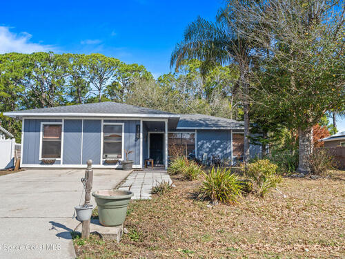 1315 Kayford Street NW, Palm Bay, FL 32907