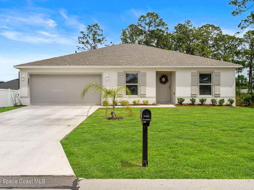 281 Sarah Road SW, Palm Bay, FL 32908