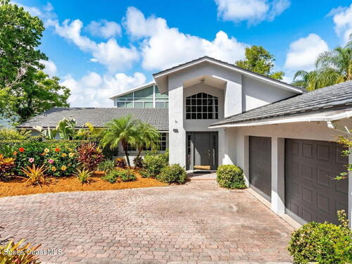 975 Oak Street, Merritt Island, FL 32953