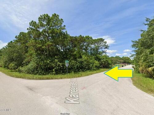 554 Fernwood Avenue NW, Palm Bay, FL 32907