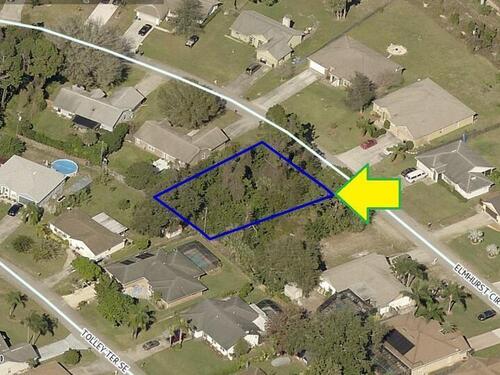 1562 Elmhurst Circle SE, Palm Bay, FL 32909