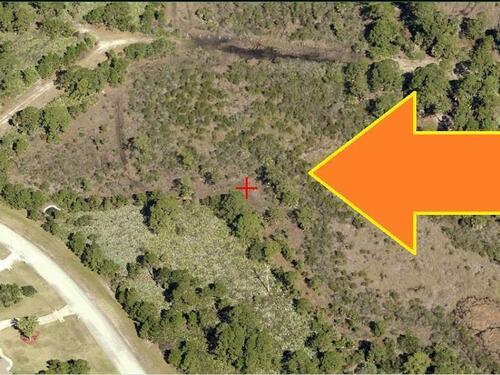 5657 Cypress Creek Drive, Grant-Valkaria, FL 32949