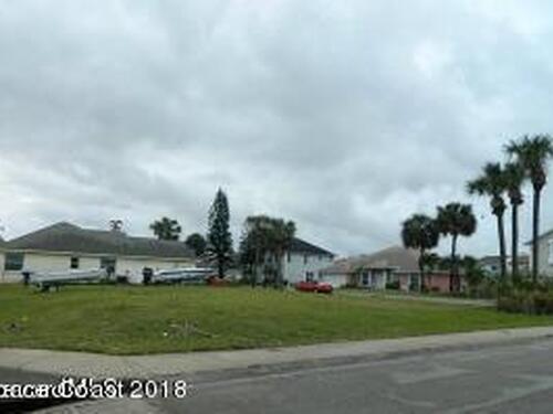 325 Corona Avenue, Cocoa Beach, FL 32931