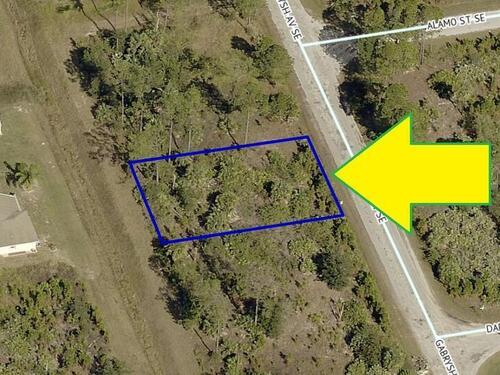 2850 Gabrysh Avenue SE, Palm Bay, FL 32909