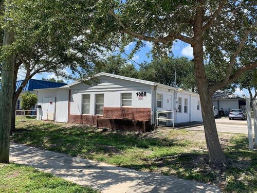 1322 Oak Street, Melbourne, FL 32901
