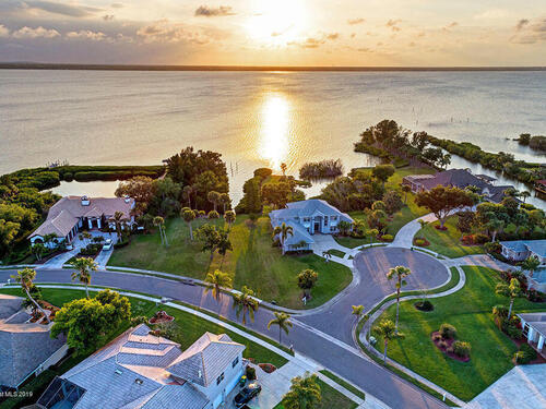 580 Apache Trail, Merritt Island, FL 32953