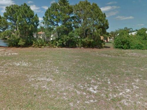 000 Royal Poinciana Boulevard, Melbourne, FL 32935
