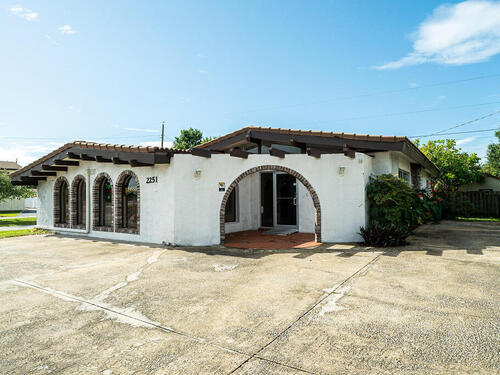 2251 Sarno Road, Melbourne, FL 32935