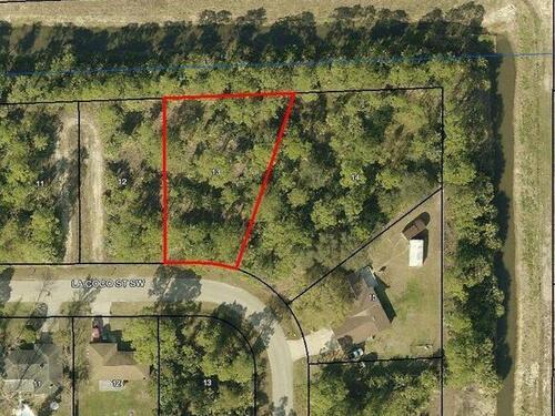 403 La Coco Street SW, Palm Bay, FL 32908