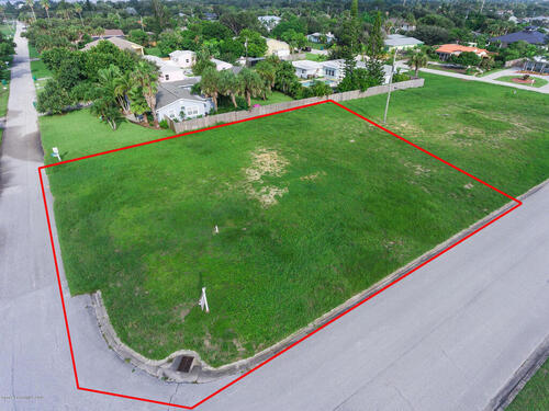 200 First Avenue, Indialantic, FL 32903