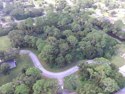 1350 Zanzibar Road SE, Palm Bay, FL 32909