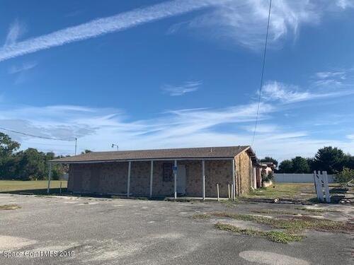 1391 N Washington Avenue N, Titusville, FL 32796