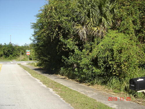 7075 Song Drive, Cocoa, FL 32927