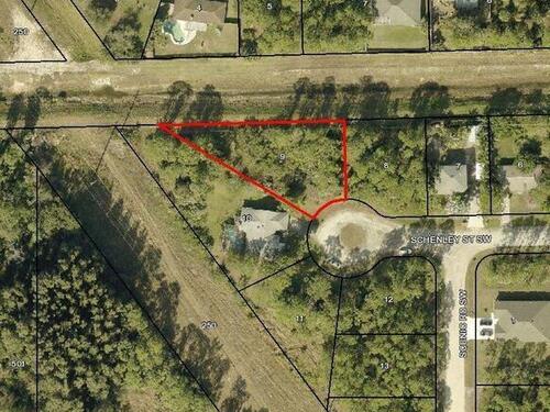 497 Schenley Street SW, Palm Bay, FL 32908