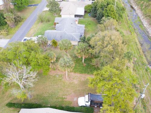 1750 NE Glenwood Street NE, Palm Bay, FL 32907